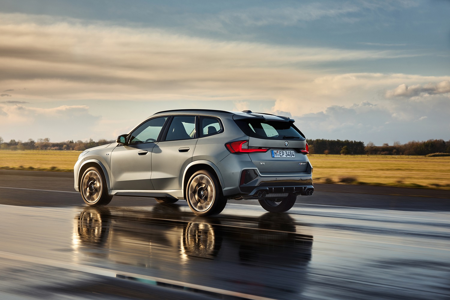 Arriva il più compatto dei SUV sportivi BMW: è la X1 M35i xDrive